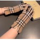 With packaging runBurberry BURBERRY counter new wool gloves, fashion gloves, fall and winter warm padded lining, classic plaid, super comfortable and soft on the hand, versatile! average size