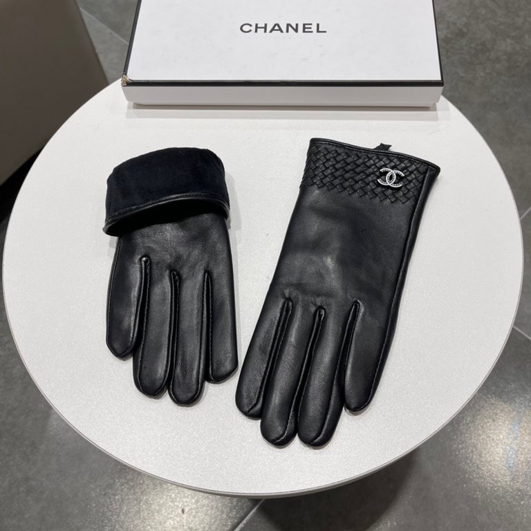 New exclusive first Chanel Chanel ladies new high-grade sheepskin gloves    goddess preferred can not miss      First-grade sheepskin Leather fine and soft cashmere lining to keep warm better goddesses set of the United 