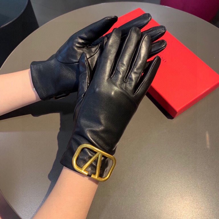 2022 new exclusive first  Valentino VALENTINO touch screen women's gloves [original quality] official website synchronization women's new high-grade sheepskin gloves    goddess preferred can not be missed       100 perce