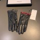 2022 new exclusive first   touch screen gloves Gucci Gucci new high-grade sheepskin gloves    goddesses set the United States preferred can not be missed    hundred percent of the selection of imported sheepskin Leather 