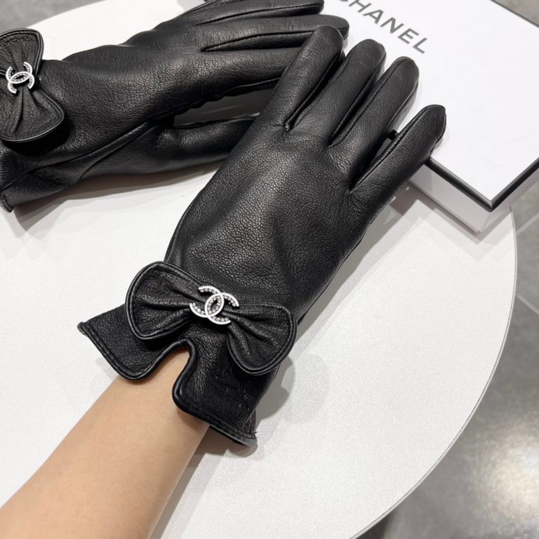 women's models  2023 new exclusive first   touch screen gloves Chanel deerskin pattern Chanel [original quality] official synchronization of the official website women's new high-grade sheepskin gloves     goddesses pref