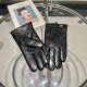 Chanel Chanel new women's gloves first-class sheepskin leather ultra-thin, soft and comfortable, showing the shape of the hand     texture superb!Size average size