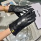 Chanel Chanel new women's gloves first-class sheepskin leather ultra-thin, soft and comfortable, showing the shape of the hand     texture superb!Size average size