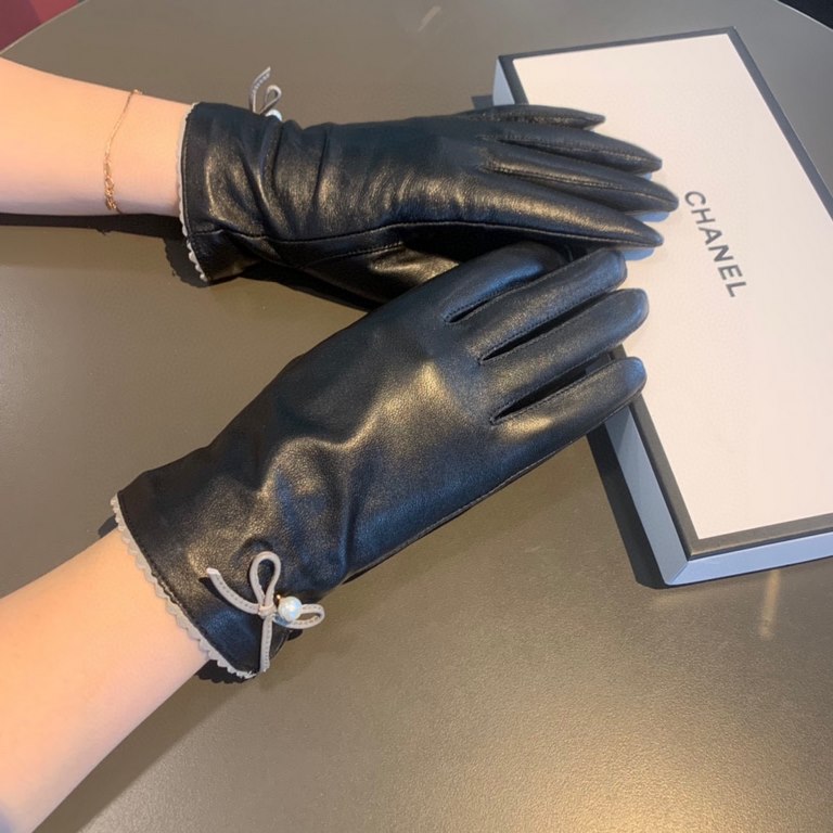 2022 new exclusive first  touch screen gloves Chanel Chanel [original quality] official website synchronization women's new high-grade sheepskin gloves    goddess preferred can not be missed    hundred percent of the sel