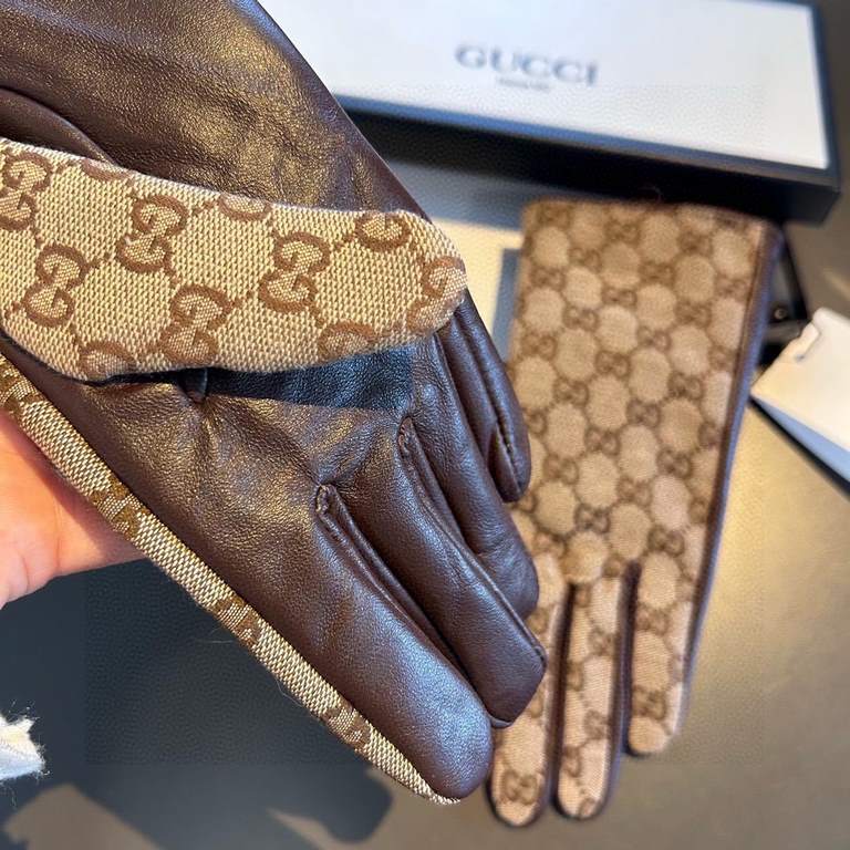 2023 new exclusive first   touch screen gloves Gucci Gucci new high-grade sheepskin gloves    goddesses set the United States preferred can not be missed    hundred percent of the selection of imported sheepskin Leather 