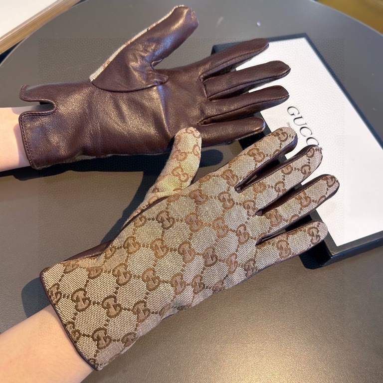 2023 new exclusive first   touch screen gloves Gucci Gucci new high-grade sheepskin gloves    goddesses set the United States preferred can not be missed    hundred percent of the selection of imported sheepskin Leather 