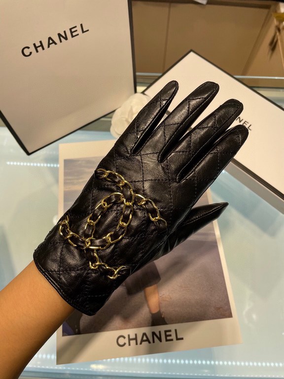 Explosion to   [top original single] official website synchronization women's new high-grade sheepskin gloves     100% selection of imported lambskin lining sheepskin lining Leather luster bright full soft delicate feel 