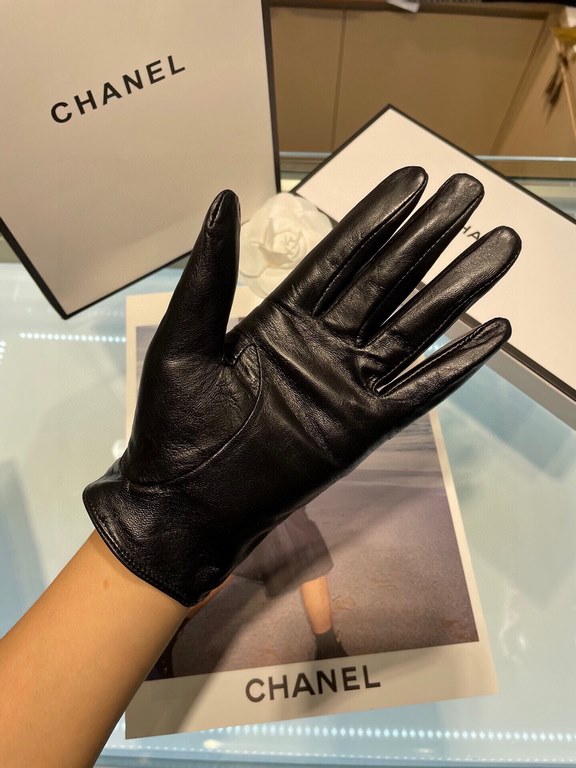 Explosion to   [top original single] official website synchronization women's new high-grade sheepskin gloves     100% selection of imported lambskin lining sheepskin lining Leather luster bright full soft delicate feel 