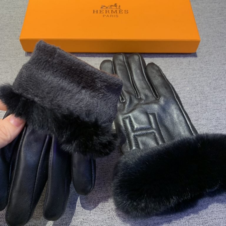 HERMES Hermes  2022  Fall and Winter Big H Lazy Rabbit Hair Sheepskin Gloves   mobile touch screen, worth comparing    the same model with different qualities, kill the market poor products, imported first-class sheepski