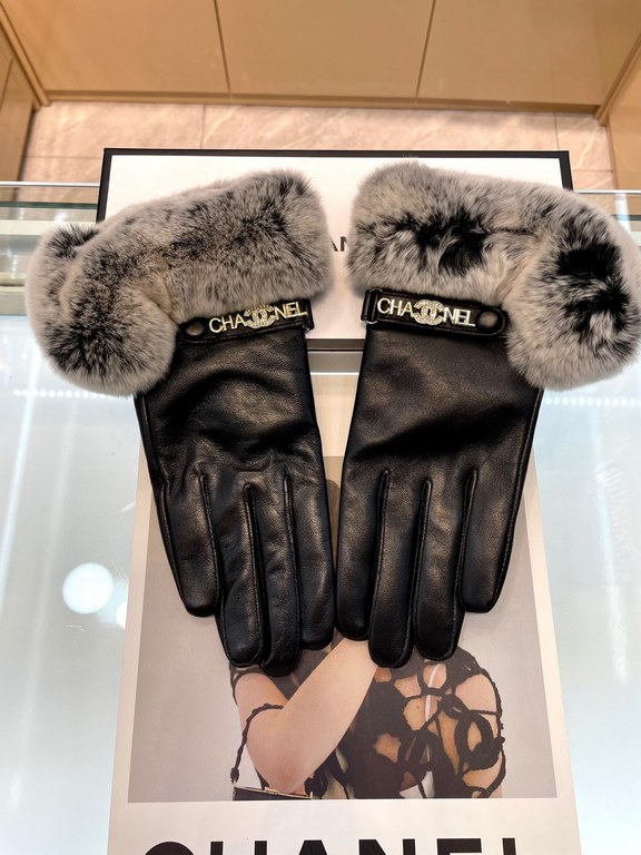 New exclusive first Chanel Chanel ladies new high-grade sheepskin gloves    goddess preferred can not miss      First-grade sheepskin Leather fine and soft cashmere lining to keep warm better goddesses set of the United 