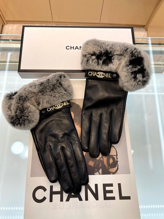 New exclusive first Chanel Chanel ladies new high-grade sheepskin gloves    goddess preferred can not miss      First-grade sheepskin Leather fine and soft cashmere lining to keep warm better goddesses set of the United 