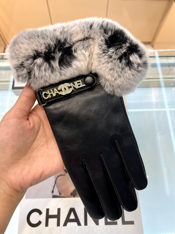 New exclusive first Chanel Chanel ladies new high-grade sheepskin gloves    goddess preferred can not miss      First-grade sheepskin Leather fine and soft cashmere lining to keep warm better goddesses set of the United 