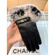 New exclusive first Chanel Chanel ladies new high-grade sheepskin gloves    goddess preferred can not miss      First-grade sheepskin Leather fine and soft cashmere lining to keep warm better goddesses set of the United 