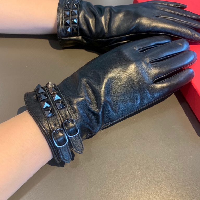 2022 new exclusive first  Valentino VALENTINO touch screen women's gloves [original quality] official website synchronization Ms. new high-grade sheepskin gloves    goddess preferred can not be missed        100% selecti