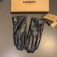 PackagingBurberry BURBERRY counter new sheepskin gloves, fashion gloves, fall and winter warm padded lining, classic simple   on the hand super comfortable and soft, versatile! Size ML