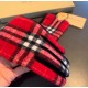 PackagingBurberry BURBERRY counter new wool gloves, fashion gloves, fall and winter warm padded lining, classic plaid, on the hand super comfortable and soft, versatile! Average size