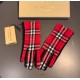 PackagingBurberry BURBERRY counter new wool gloves, fashion gloves, fall and winter warm padded lining, classic plaid, on the hand super comfortable and soft, versatile! Average size