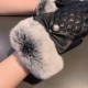 .Chanel Chanel 2022 fall and winter lazy rabbit hair messy embroidery   Sheepskin gloves   mobile touch screen, worth comparing    the same paragraph of different qualities, kill the market poor products, imported first-