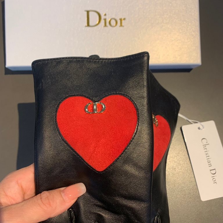 With packaging to run the volumeNew exclusive first   touch screen gloves Dior Dior lace lace   touch screen gloves (original quality) official website synchronization women's new high-grade sheepskin gloves    goddesses