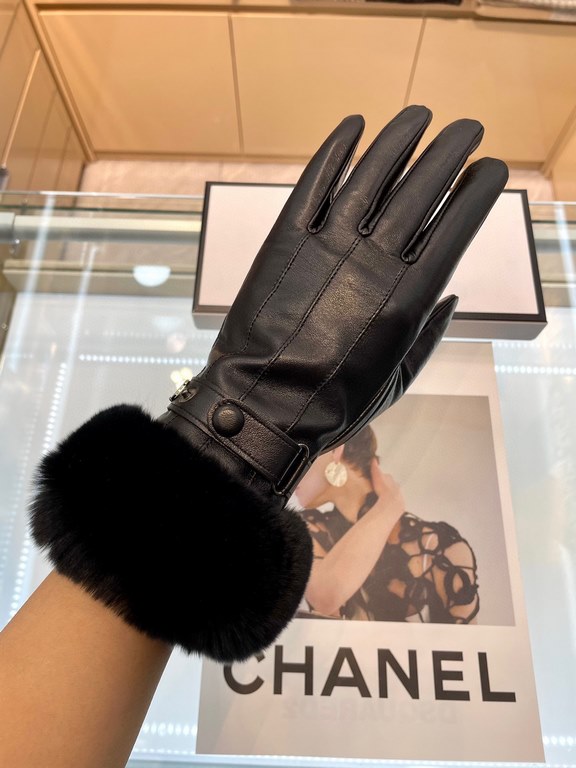 New exclusive first Chanel Chanel ladies new high-grade sheepskin gloves    goddess preferred can not miss      First-grade sheepskin Leather fine and soft cashmere lining to keep warm better goddesses set of the United 