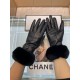 New exclusive first Chanel Chanel ladies new high-grade sheepskin gloves    goddess preferred can not miss      First-grade sheepskin Leather fine and soft cashmere lining to keep warm better goddesses set of the United 