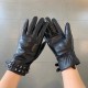 Valentino   official website the latest models of the official website synchronization women's new high-grade sheepskin gloves   original customized hardware can be opened and closed hardware lock buckle    a lambskin li