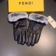 .Fendi FENDI  2022 fall and winter lazy rabbit hair sheepskin embroidered gloves   cell phone touch screen, worth comparing     the same paragraph of different qualities, kill the market poor products, imported first-cla