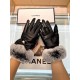 New exclusive first Chanel Chanel ladies new high-grade sheepskin gloves    goddess preferred can not miss      First-grade sheepskin Leather fine and soft cashmere lining to keep warm better goddesses set of the United 