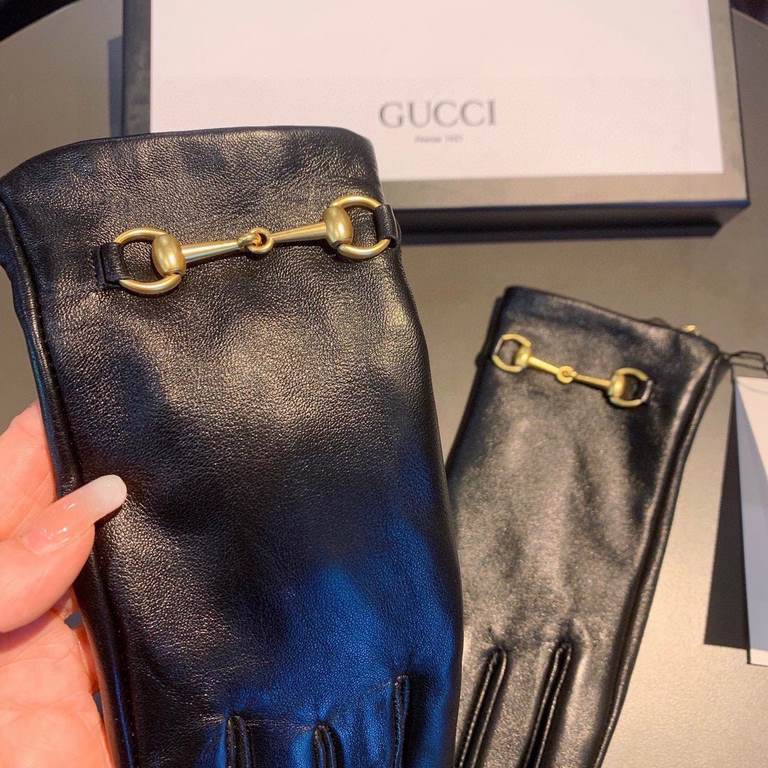 2023 new exclusive first   touch screen gloves Imported Essex leather   Gloves Gucci Gucci new high-grade sheepskin gloves    goddesses set of the United States preferred can not be missed    hundred percent of the selec