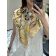 [Jacquard high luxury quality]This year's main size New   Don't say she's small, but actually it's a very delicate size Clean and sophisticated! Once you know it, you'll fall in love with it.[H Scarf buttons assembled]70