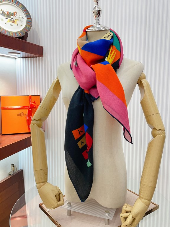 New    HERMES bought all say good-looking   Recommended  [Love Story 140] cashmere square scarf, the top craft super value   Hermes counter pop    three-dimensional rendering of the pattern pattern in kind grade is very 