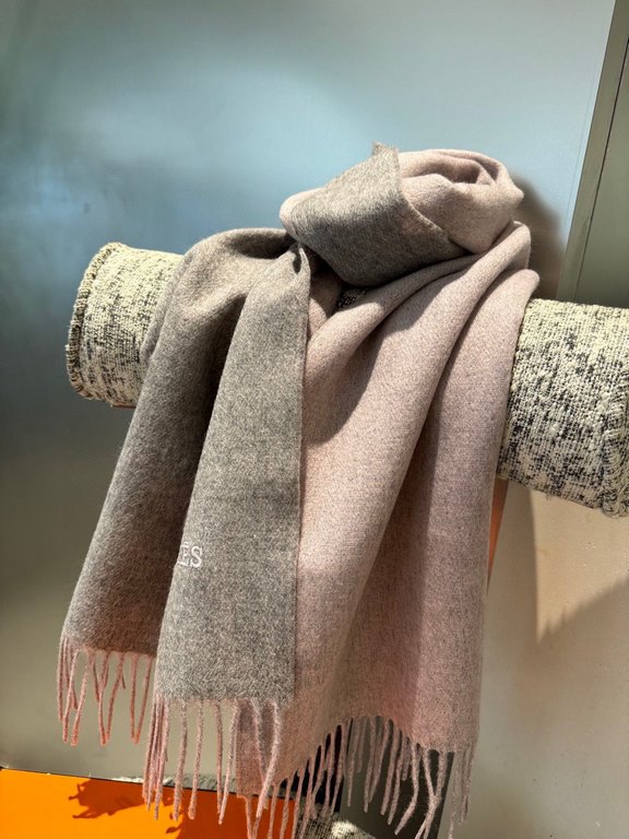 PriceHERMES   Hermes 2023 Paris fashion show business men and women universal double-sided cashmere shawl   OEM selected the best ultra-fine cashmere fibers for hand combing time-consuming and labor-intensive, and then s