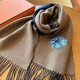 Hermes winter new men and women can be used [double-sided cashmere long scarf], you can go and see for yourself Oh, his family's price is estimated to make you step back, too expensive, simply the price of the aristocrat