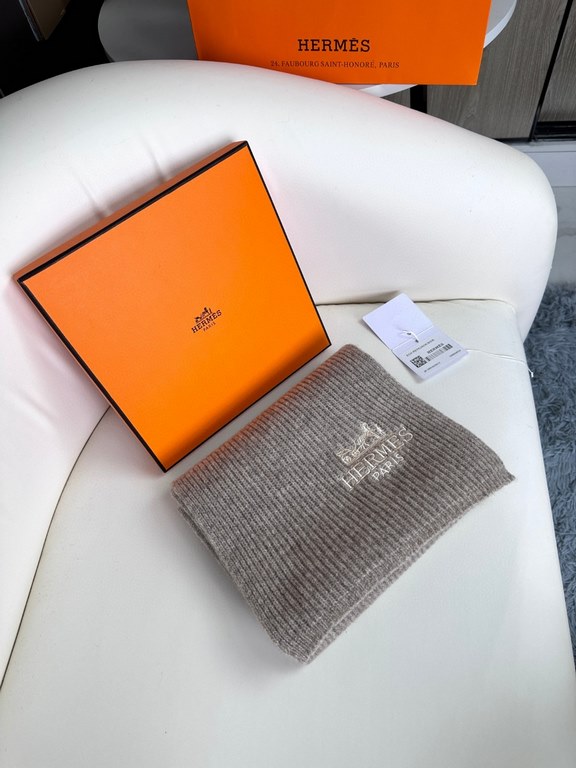 Explosive new   Hermes 2023 official website latest models of men and women knitted scarf couple models   cashmere knitted material   the most understanding of men's taste! Simple and luxurious, you can't go wrong no mat