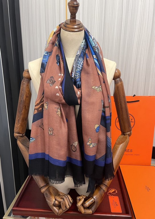 Price on the new   H family 2023 latest models   top design is too beautiful, truly awesome   [ring velvet long scarf]     physical genuinely beautiful   shawl with printing      regardless of the design of the airbrush 