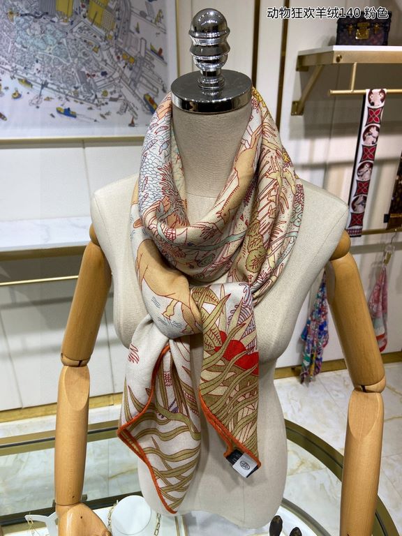 Cashmere new    Buy all say good-looking   Recommended  [Animal Mania Cashmere 140] Double-sided same color cashmere square scarf, top craftsmanship super value   Hermes counter pop    three-dimensional rendering of the 