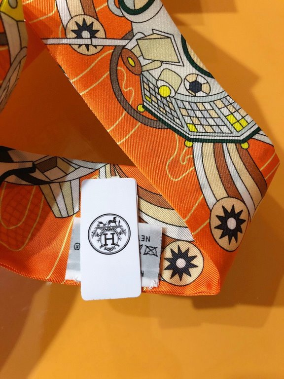 Price. PHMS2283   Hermes new Twilly [Scarf Odyssey]  top twill silk to create ultra-fine prints The handwriting is very clear Absolutely is the first choice for gift-giving for self-use   Ribbons can be wrapped around th