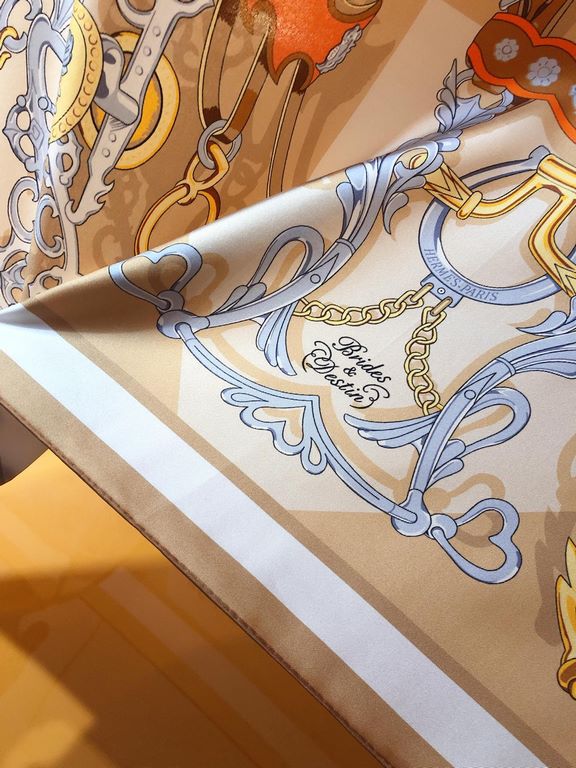 SHMS2321 ORIGINAL ORIGINAL HERMES [Reins and Fate] 90cm Silk Square Scarf  Have you ever heard of Clotho, Lachesis and AtroPos They are the three sisters of fate in Greek mythology, in charge of the thread of life, the d