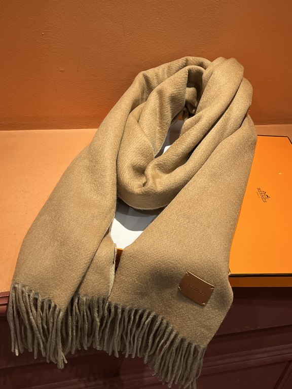 Price Hermes   Paris fashion show business men and women universal double-sided cashmere shawl   OEM perfect selection of the finest ultra-fine cashmere fibers for hand combing process time-consuming and labor-intensive 