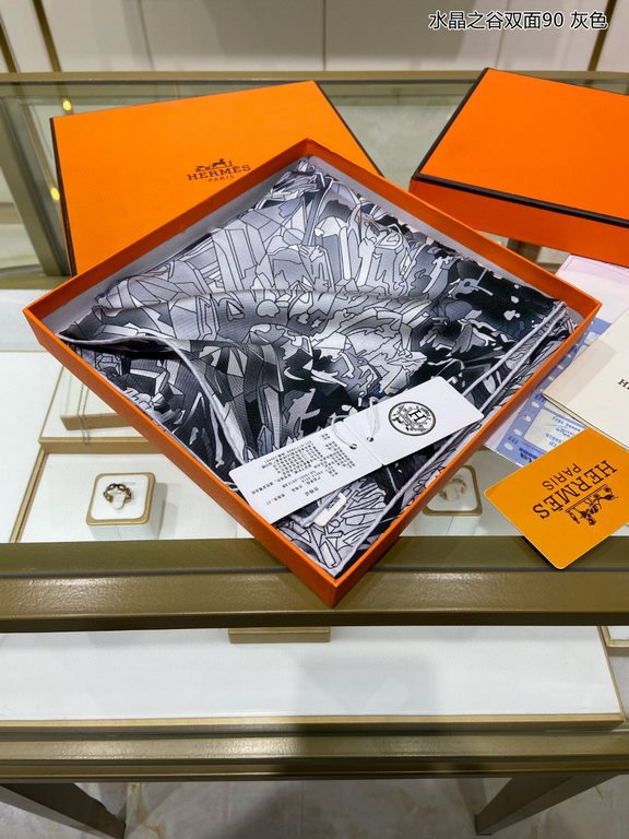 High-end customization   Buy all say good-looking   Recommended   [Crystal Valley double-sided 90] silk square scarf, the top craftsmanship is super value   Hermes counter models    three-dimensional presentation of the 