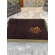 (Hermes) original quality Imperial Hall of Fame Extreme Donkey! Fall and winter counter in the sale of top cashmere knitted scarf. With exquisite simple pattern combination into a classic pattern beautiful to the extreme