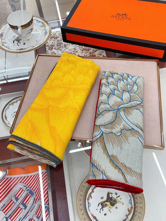 Price  New    HERMES bought all say good-looking   Recommended  [Tropical jungle version of Fubo140] cashmere square scarf, the top technology is super-valuable   Hermès counter explosion    three-dimensional presentatio