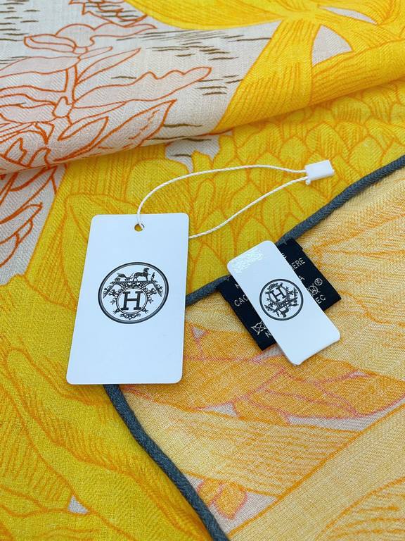 Price  New    HERMES bought all say good-looking   Recommended  [Tropical jungle version of Fubo140] cashmere square scarf, the top technology is super-valuable   Hermès counter explosion    three-dimensional presentatio