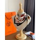 Hermes.100% Mulberry silk crepe de chine. Hundreds of small square scarf, ageing temperament and elegance, both as a headscarf, clothing with the other essential items, soft and comfortable skin-friendly, size5050