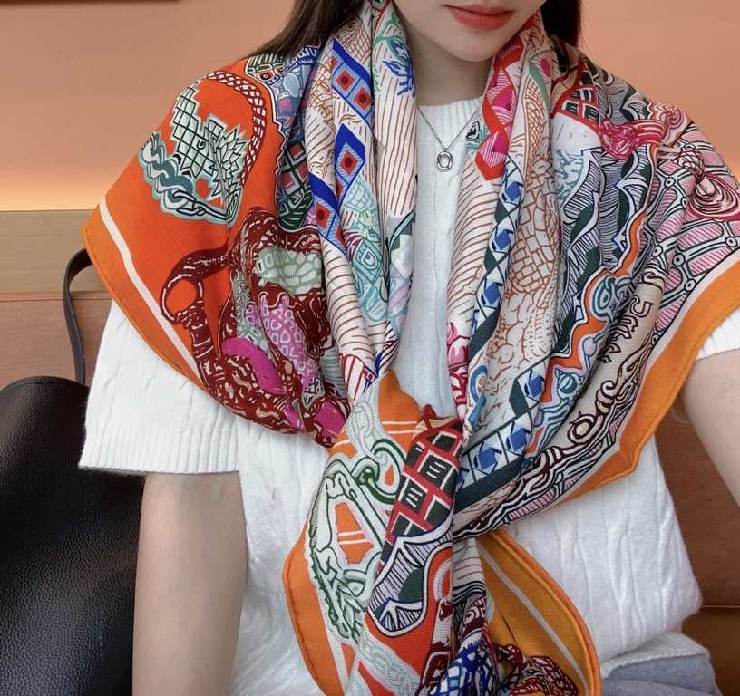 PriceA High-end Luxury Product ~~ Double Sided Heterochromatic Velvet Square ScarfHermes [Silk Scarf AdventureIt's extraordinary, it's high class! Very lifting! Forever plus points H fall and winter items! Various dressi