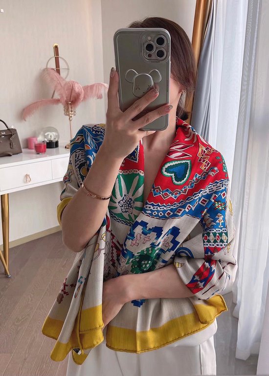 Price Hermes ~ autumn and winter with a good tool   top double-sided same color version of silk cashmere shawl! 1条等于2条】One shawl is equal to two】Eye-catching wonderful, pattern and color matching are super like, another 