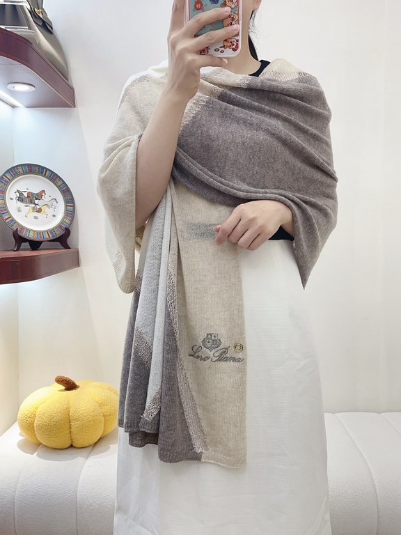 Price  2023 New   Absolutely epic cutting-edge cashmere knit [L Price   Gold Silk Patchwork Shawl] Cashmere Gold Silk Knit Shawl Physically elegant and soft. Texture skin-friendly soft very comfortable. The seams are con