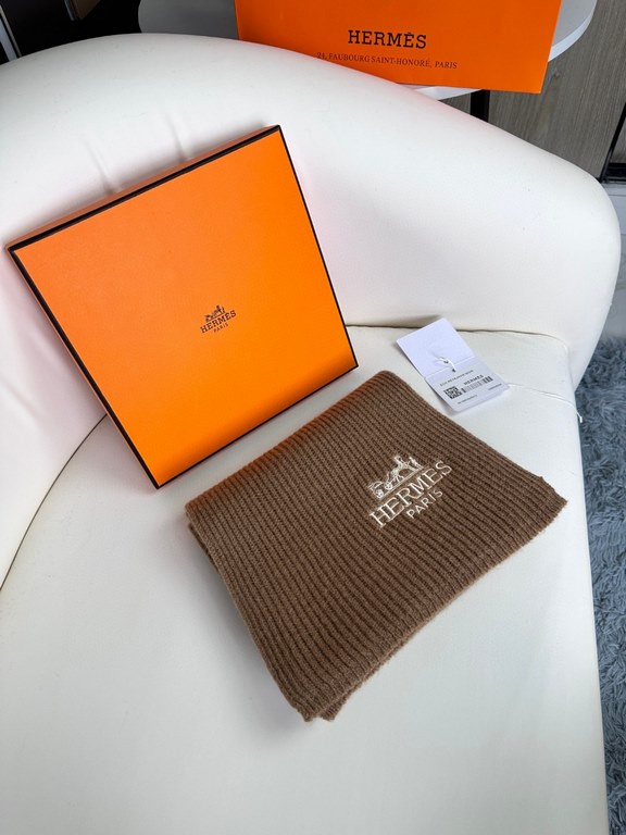 Explosive new   Hermes 2023 official website latest models of men and women knitted scarf couple models   cashmere knitted material   the most understanding of men's taste! Simple and luxurious, you can't go wrong no mat