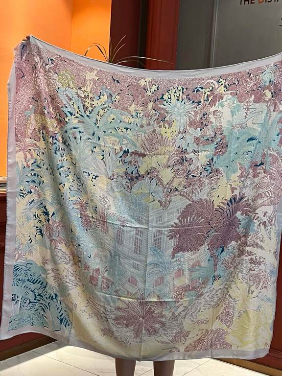 Hermes ~ autumn and winter with a sharp tool   top double-sided same color version of silk cashmere shawl! 1条等于2条】One shawl is equal to two】Point of view is wonderful, the pattern and color matching are super like, anoth