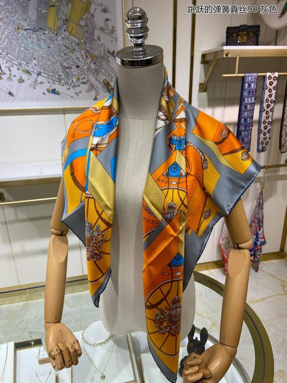 Silk new   bought said good-looking   recommended   [jumping spring silk 90] silk square scarf, the top process value   Hermes counter models     three-dimensional rendering of the pattern pattern in kind grade is extrem